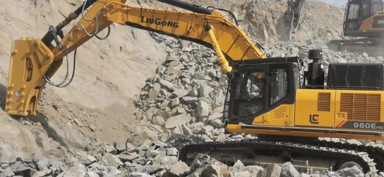 HL175 Oemのスキッドの雄牛の積込み機のための油圧ブレーカのハンマー